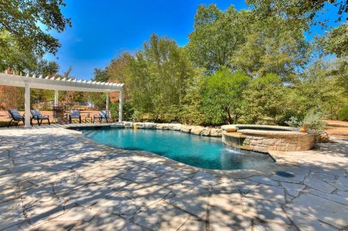 300 Starview Dr, Georgetown TX 78628-3908 exterior