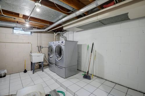 4510 Odana Rd, Madison WI  53711-1445 exterior