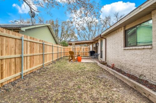 5069 Aztec Dr, Frisco TX 75056-2519 exterior