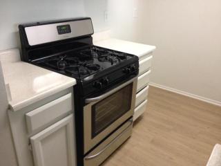 6550 Yucca St, Los Angeles CA  90028-4208 exterior