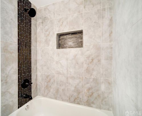 25 Sunrise Rd, Old Bridge NJ  08857-1435 exterior