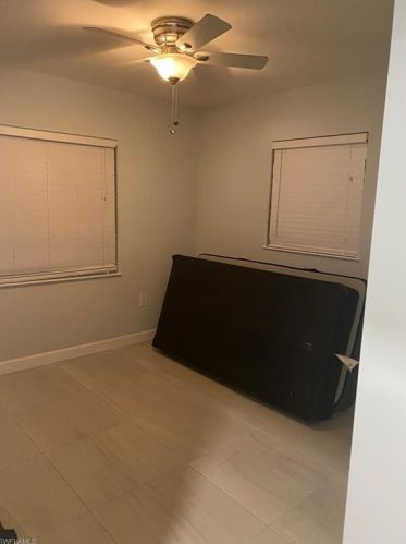 5442 27th Pl, Naples, FL 34116-7514