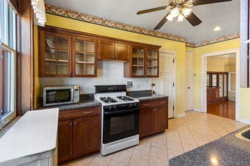 4722 Greenwood Ave, Chicago IL 60615-1930 exterior