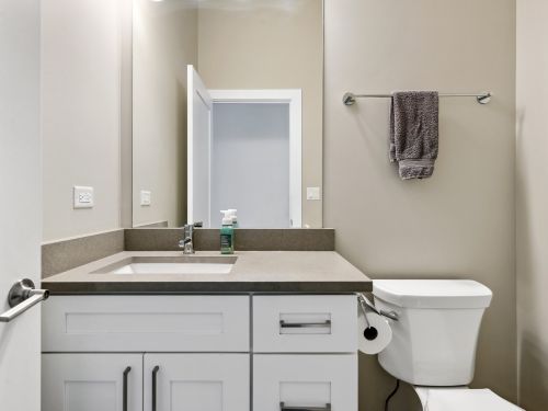 3617 Emerald Ave, Chicago IL 60609-1807 exterior