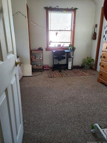 53 Carol Ave, Killingly CT 06239-4244 exterior