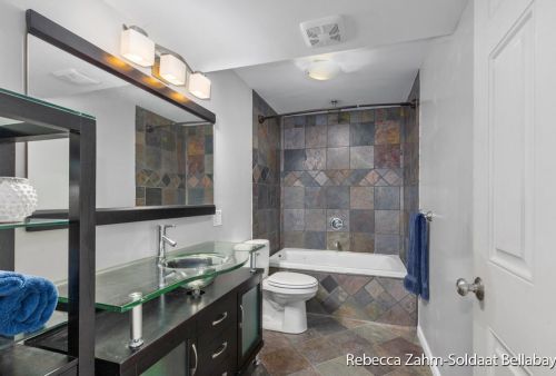 775 Green Meadows Dr, Middlevle MI 49333-8078 exterior