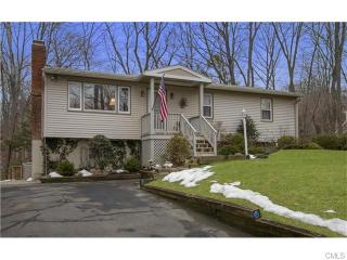 284 Great Hill Rd, Ridgefield, CT 06877-2631