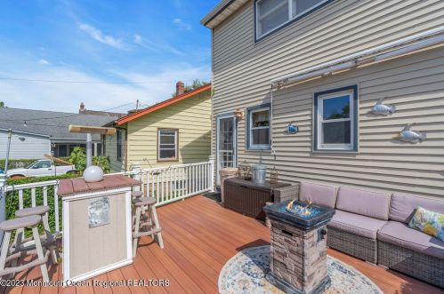 309 Ave, Belmar NJ 07719-2429 exterior