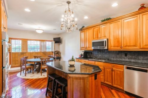 83 Winged Foot Dr, Livingston NJ 07039-8231 exterior