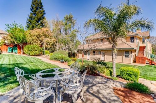 1742 Santa Maria Way, Folsom CA 95762-7234 exterior