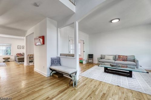 204 Lorraine Ave, Montclair NJ  07043-1915 exterior