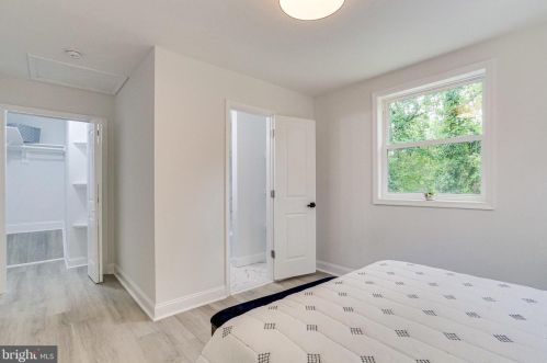 118 Fleetwood Ter, Silver Spring MD  20910-5511 exterior