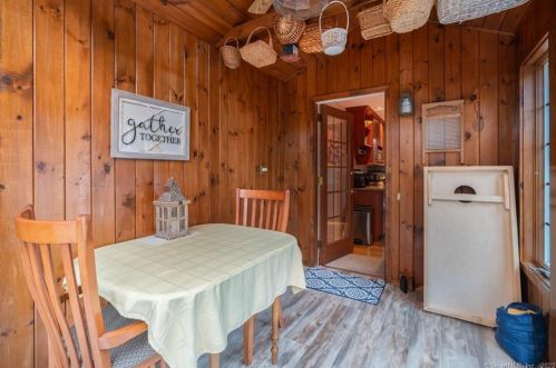 19 Frst Hl Dr, Farmington CT 06032-3016 exterior