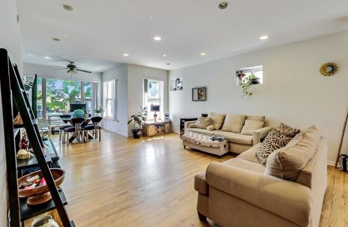 4844 Spaulding Ave, Chicago IL 60625-5205 exterior