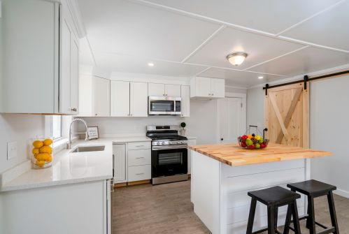 52 Pembroke Rd, Concord NH 03301-5707 exterior