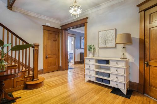 564 Madison Ave, Grand Rapids MI 49503-5314 exterior