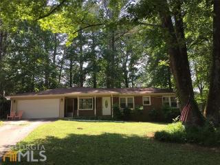 459 Creek View Dr, Lawrenceville, GA 30044-3763