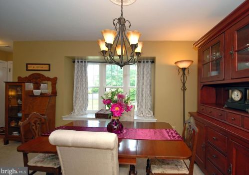 149 Wyndham Pl, Trenton NJ 08691-3130 exterior