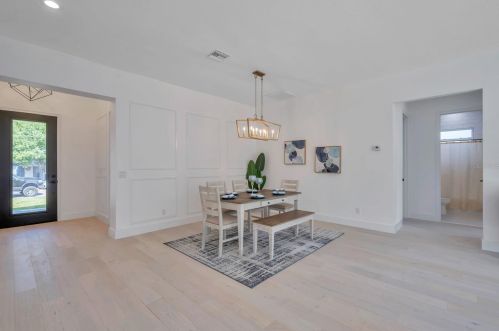 4307 Clark Ave, Tampa FL  33611-1305 exterior