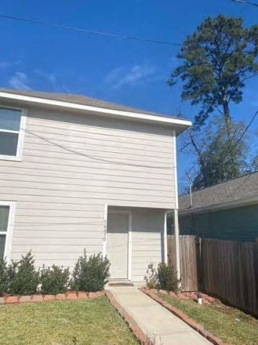 16630 Hammon, Montgomery TX  77316-6717 exterior