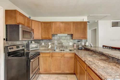 11113 Casa Loma Dr, Riverview FL 33569-5112 exterior