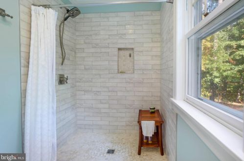 5983 Canterbury Dr, Easton MD 21601-8557 exterior