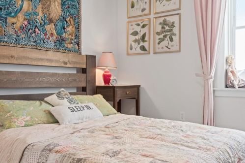 328 Orchard Pl, Pittsburgh PA  15210-1619 exterior