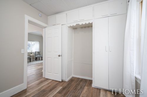 945 Emerson Ave, Meskegon MI  49442-5131 exterior