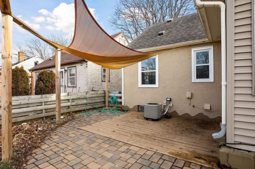 1349 6 St, Saint Paul MN 55106-4801 exterior