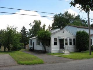 2914 Plunkett Ave, Schenectady NY  12306-3023 exterior