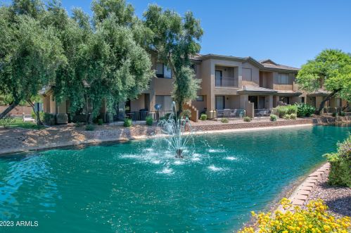 705 Queen Creek Rd, Chandler AZ 85248-3401 exterior