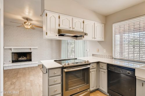 9201 6 St, Tucson AZ 85719-5226 exterior