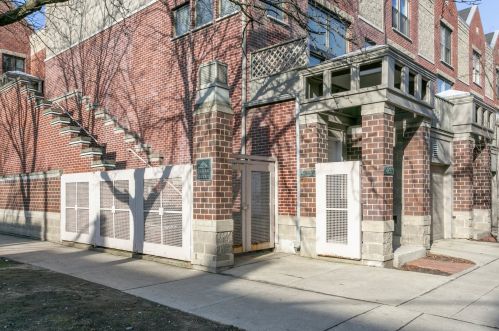 2757 Wayne Ave, Chicago IL  60614-1231 exterior