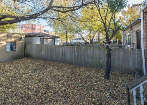 2452 Lexington St, Chicago IL 60612-3428 exterior