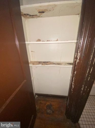 241 54th St, Washington DC 20019-6624 exterior