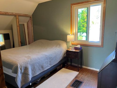 207 Anoka St, Duluth MN 55803-1918 exterior