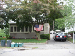 25 Auburn St, Newton, MA 02465-2223