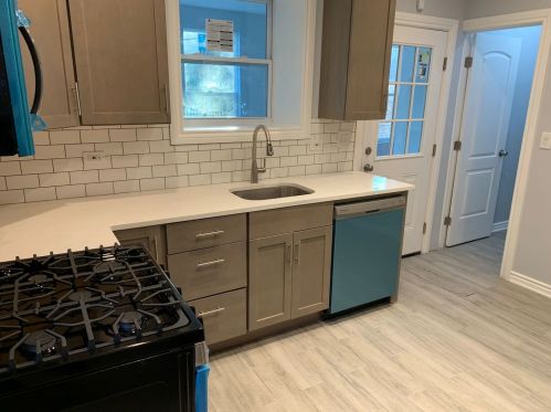 7606 Marshfield Ave, Chicago IL  60626-1109 exterior