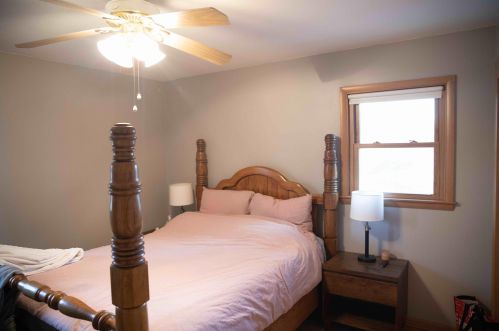 7321 Harwood Ave, Milwaukee WI 53213-2663 exterior