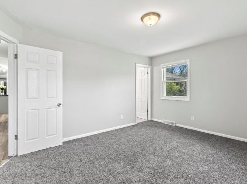 6175 122nd St, Milwaukee WI  53225-1005 exterior