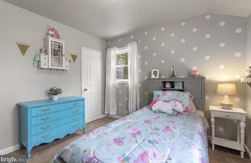 13008 Evanston St, Rockville MD 20853-3027 exterior