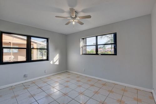 113 Atlantic Dr, Boynton Beach FL 33435-1612 exterior