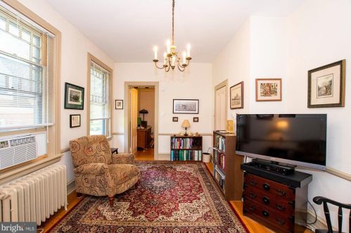 1 West St, Media PA 19063-2614 exterior