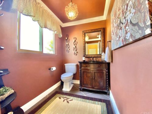 35350 Linda Rosea Rd, Temecula CA 92592-9532 exterior