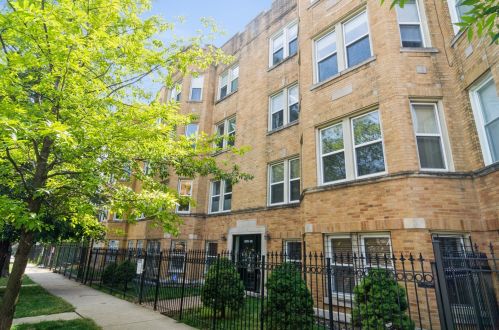 3561 Lyndale St, Chicago, IL 60647-3531