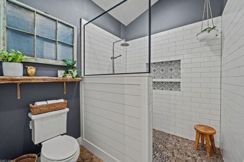 3130 70 St, Naples FL 34105-7201 exterior