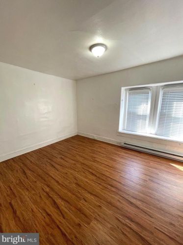 110 3rd St, Philadelphia PA  19120-1887 exterior