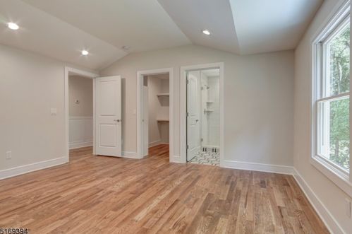 29 Hickory Pl, Livingston NJ  07039-3614 exterior