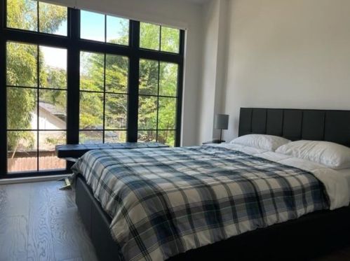 61 Krog St, Atlanta GA 30307-2478 exterior