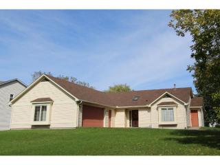 4169 Countryview Dr, Saint Paul, MN 55123-3948